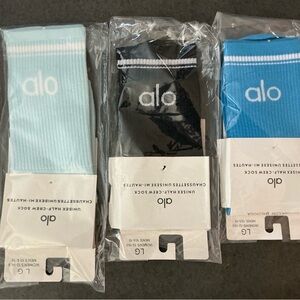 ALO Yoga Men's Crew Socks - Black, Light Blue, Blue 3 pairs